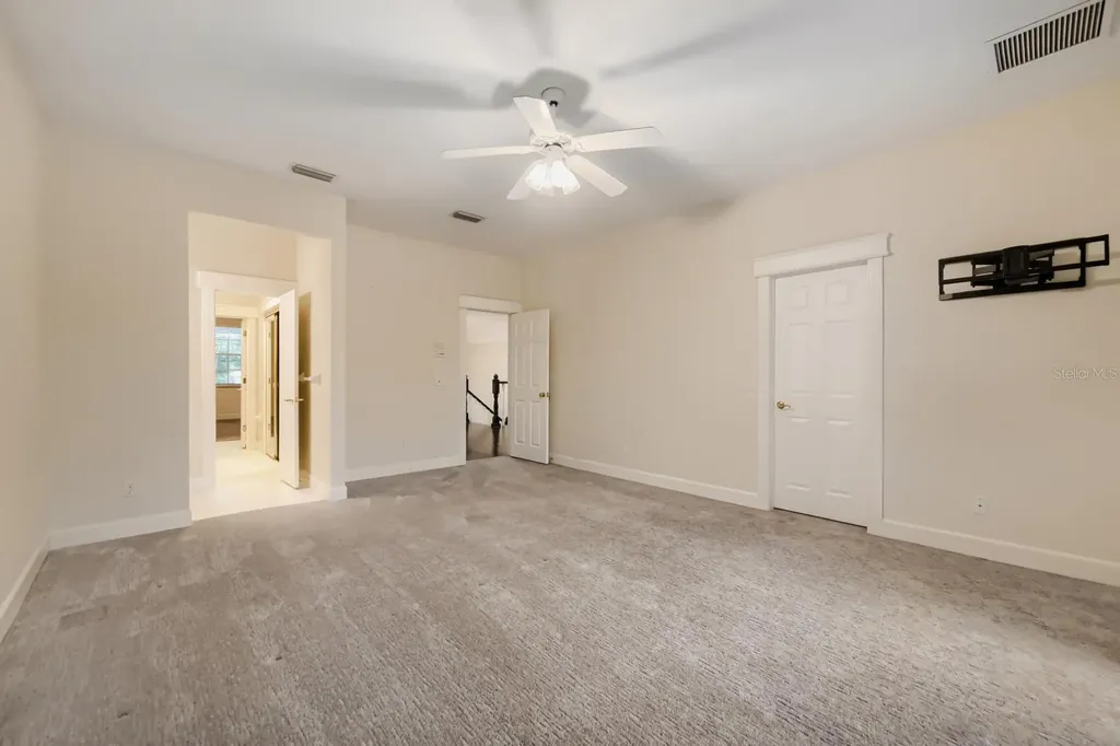 7601 Debeaubien Drive Orlando FL 32835