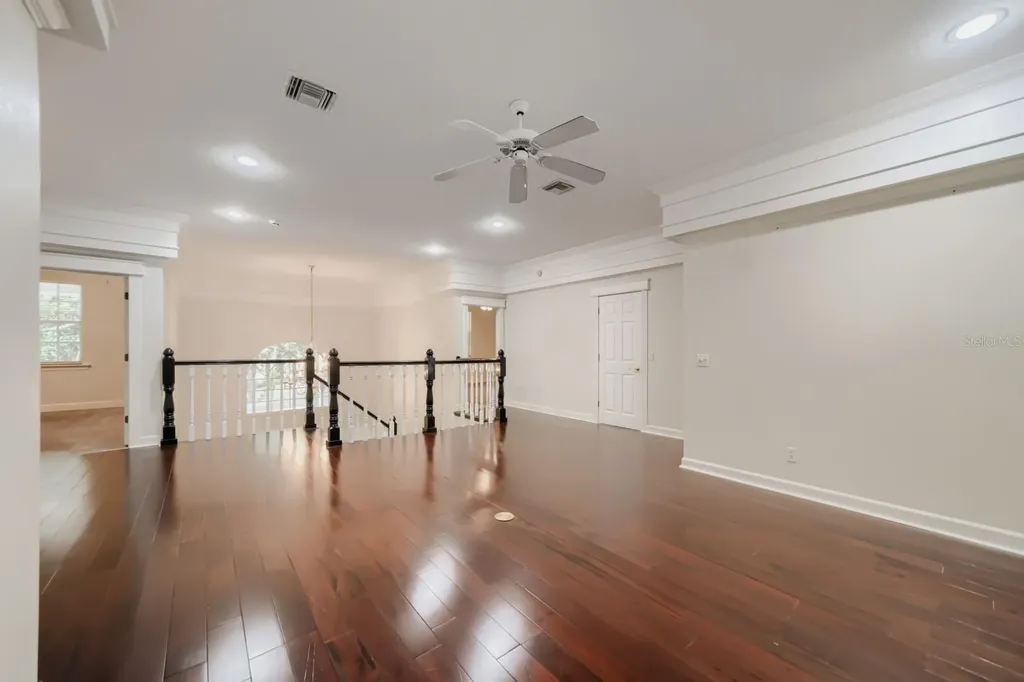 7601 Debeaubien Drive Orlando FL 32835