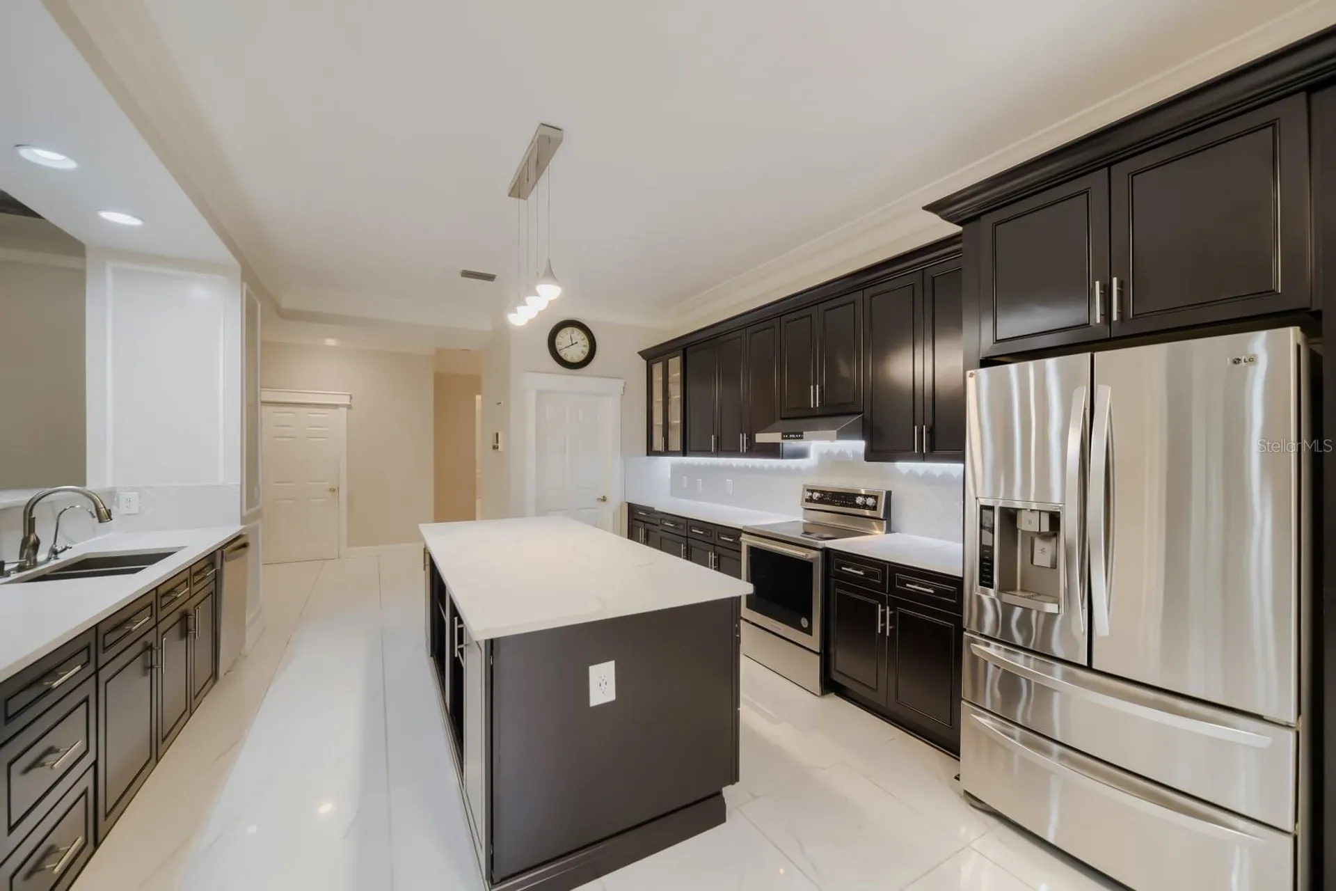 7601 Debeaubien Drive Orlando FL 32835