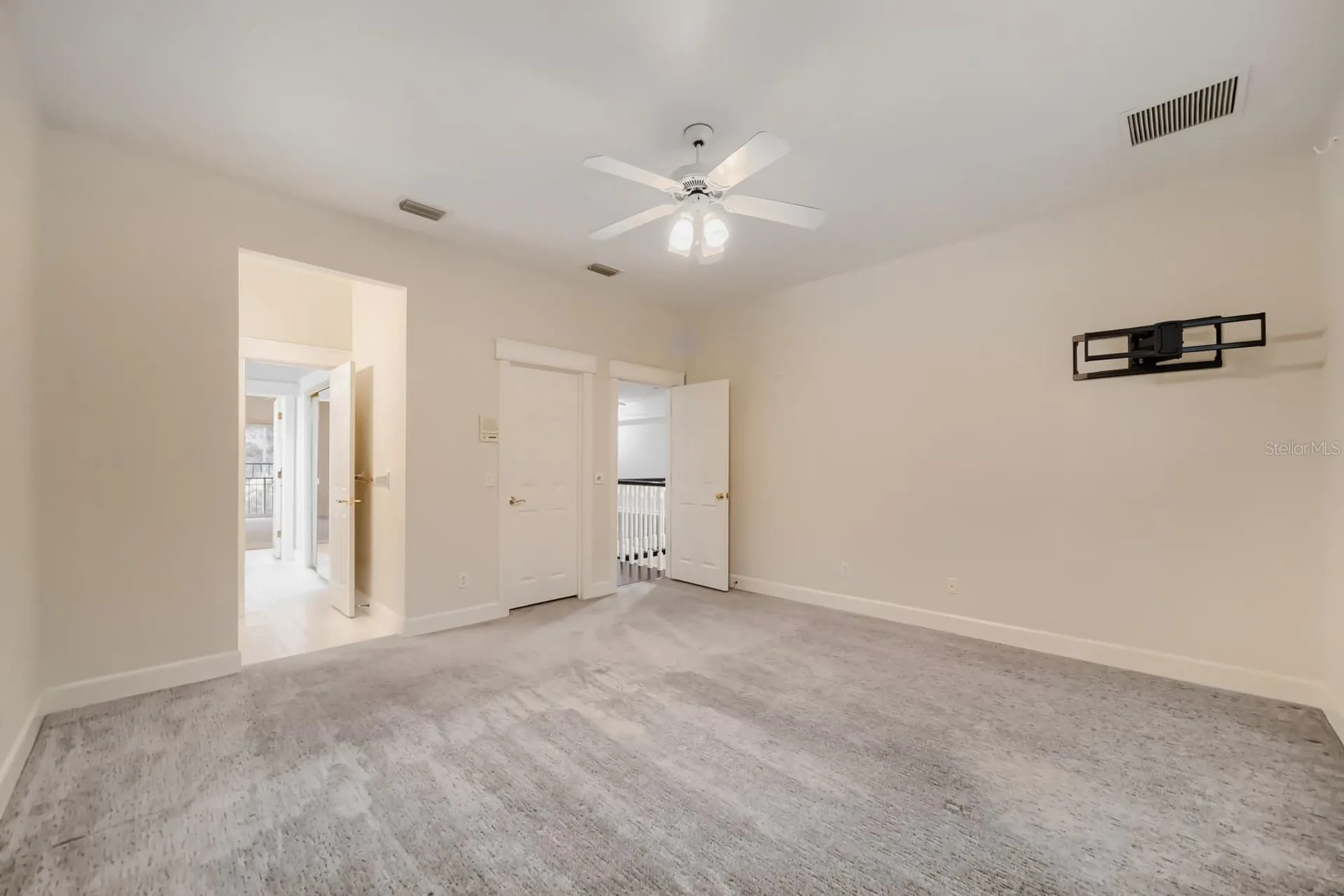 7601 Debeaubien Drive Orlando FL 32835