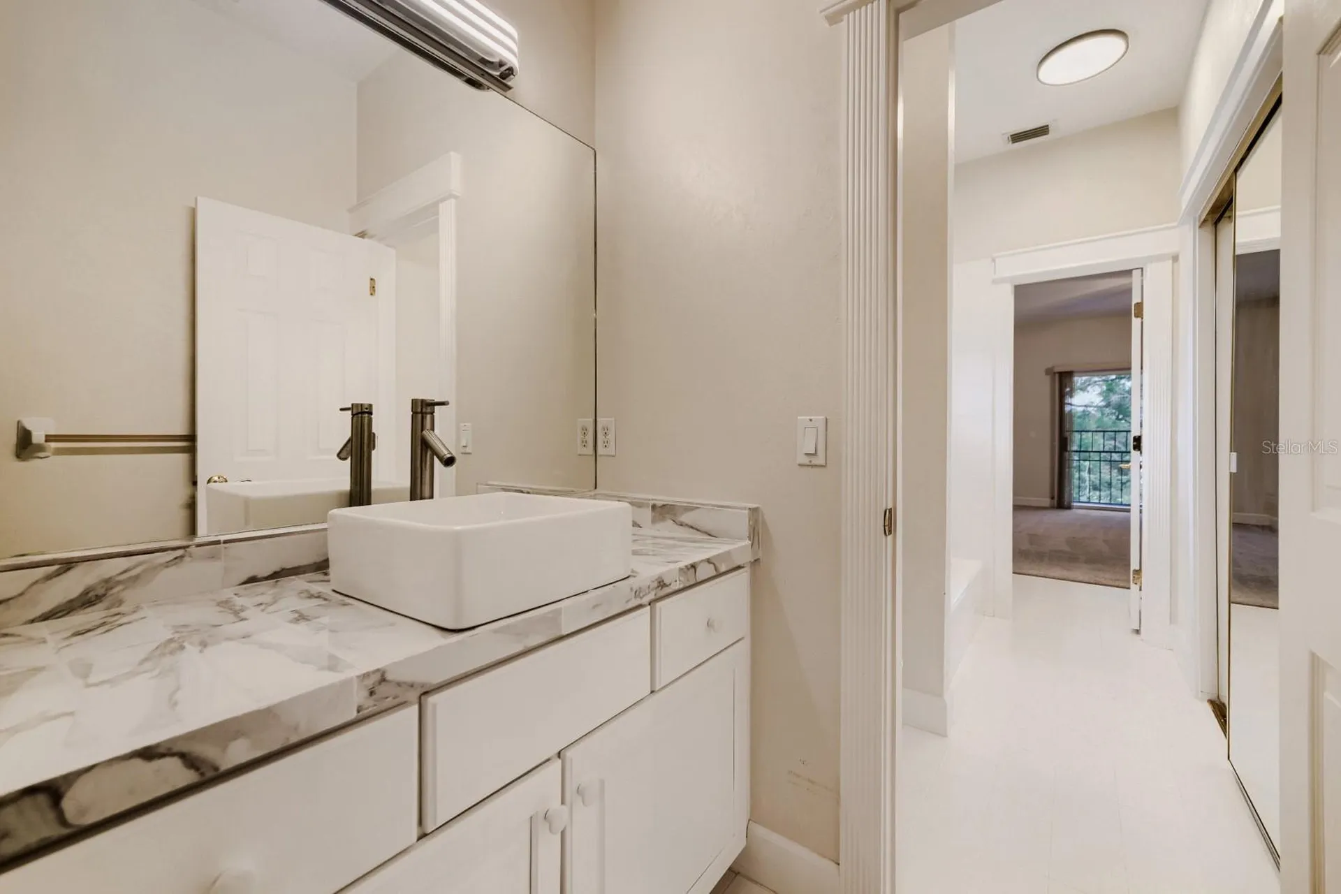 7601 Debeaubien Drive Orlando FL 32835