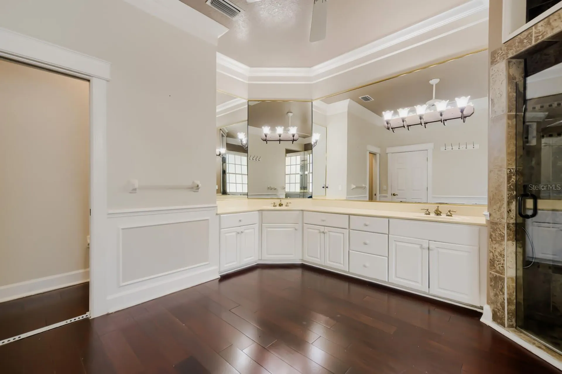 7601 Debeaubien Drive Orlando FL 32835