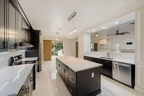 7601 Debeaubien Drive Orlando FL 32835