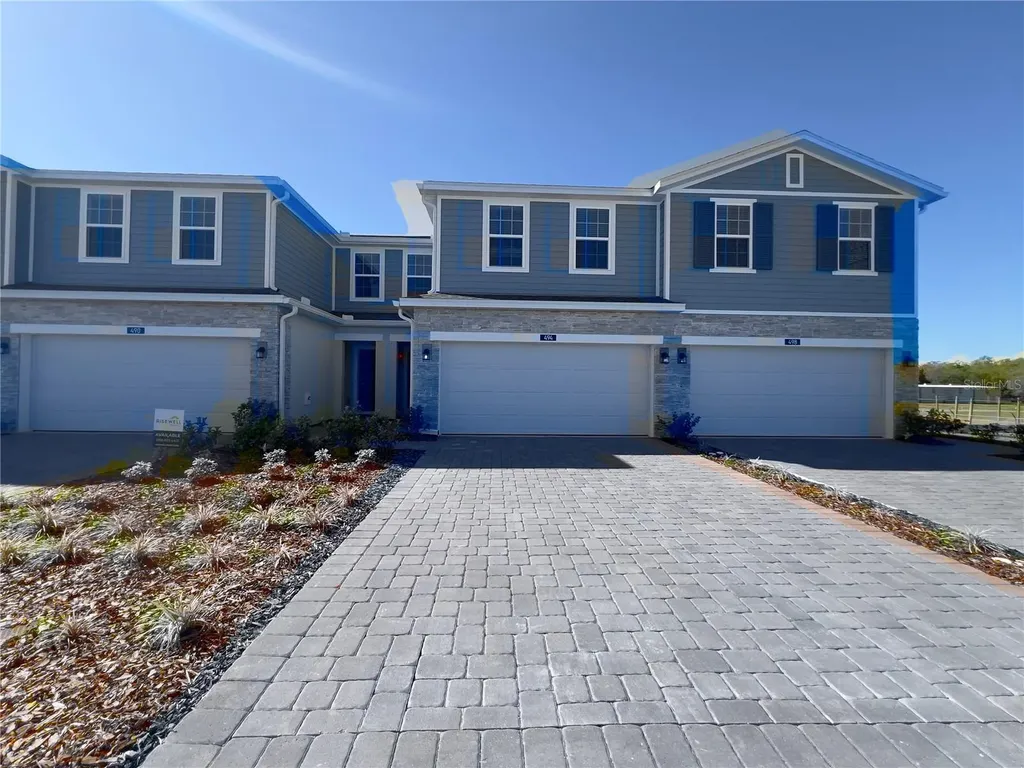 490 Thompson Village Avenue Apopka FL 32703