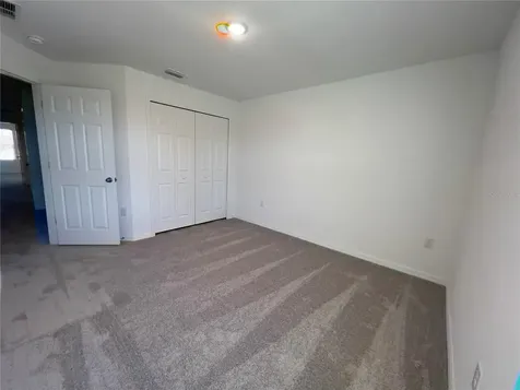 490 Thompson Village Avenue Apopka FL 32703