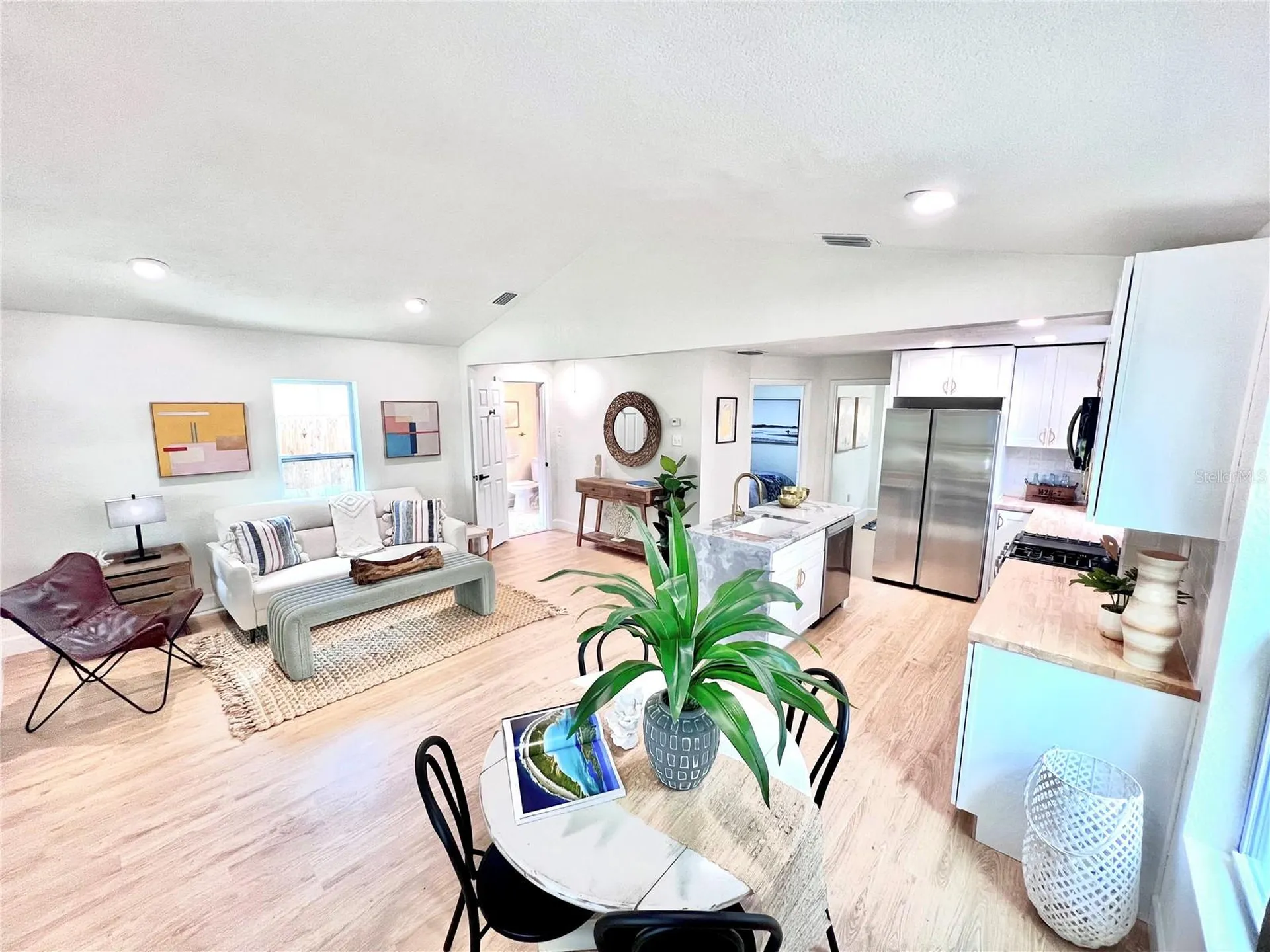 2427 32nd Avenue N St Petersburg FL 33713