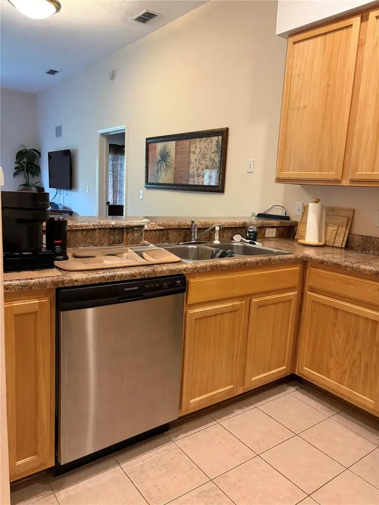 3060 Pirates Retreat Court Kissimmee FL 34747
