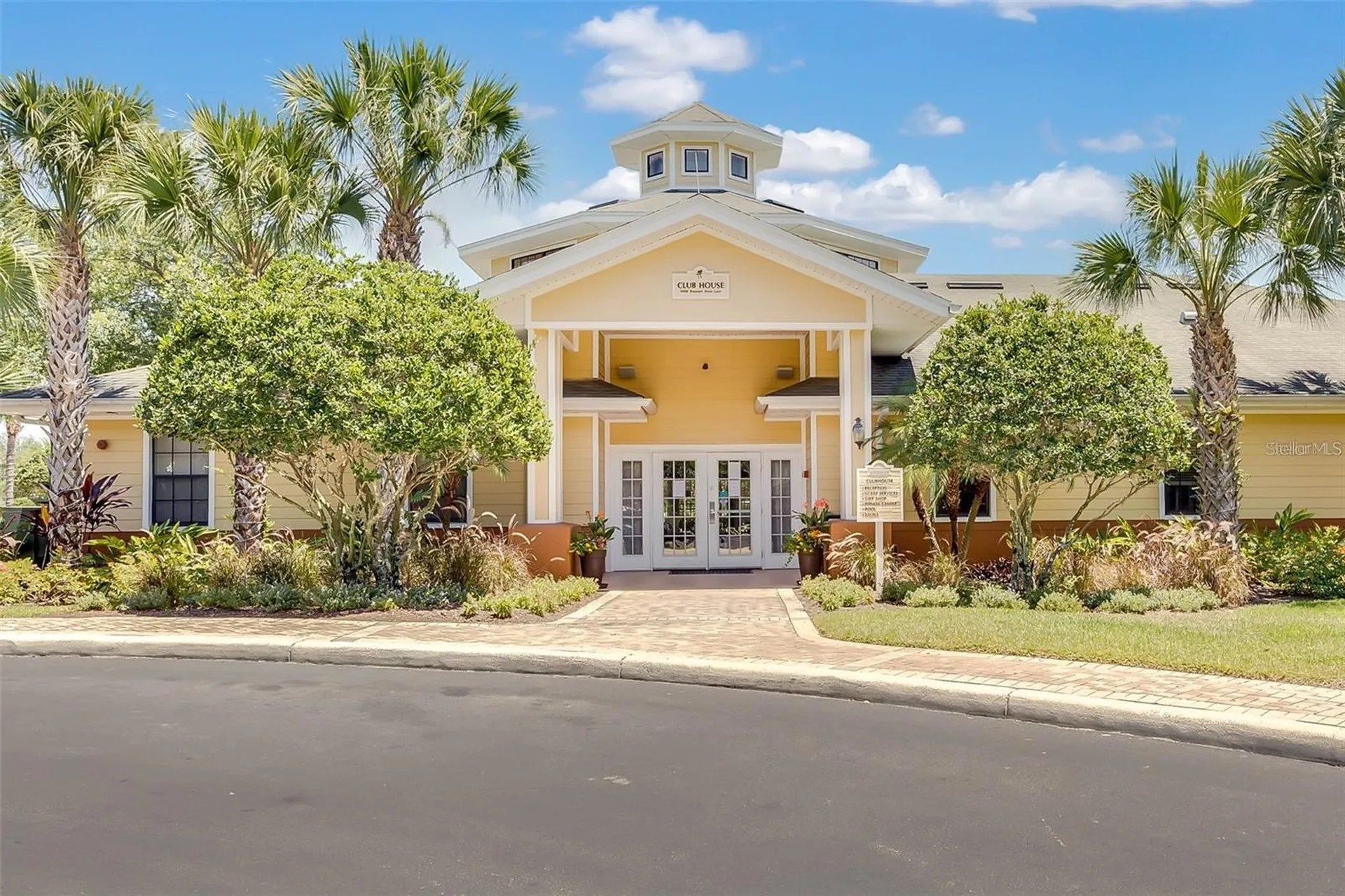 3060 Pirates Retreat Court Kissimmee FL 34747