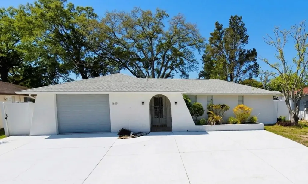 8923 Candlewick Lane Port Richey FL 34668