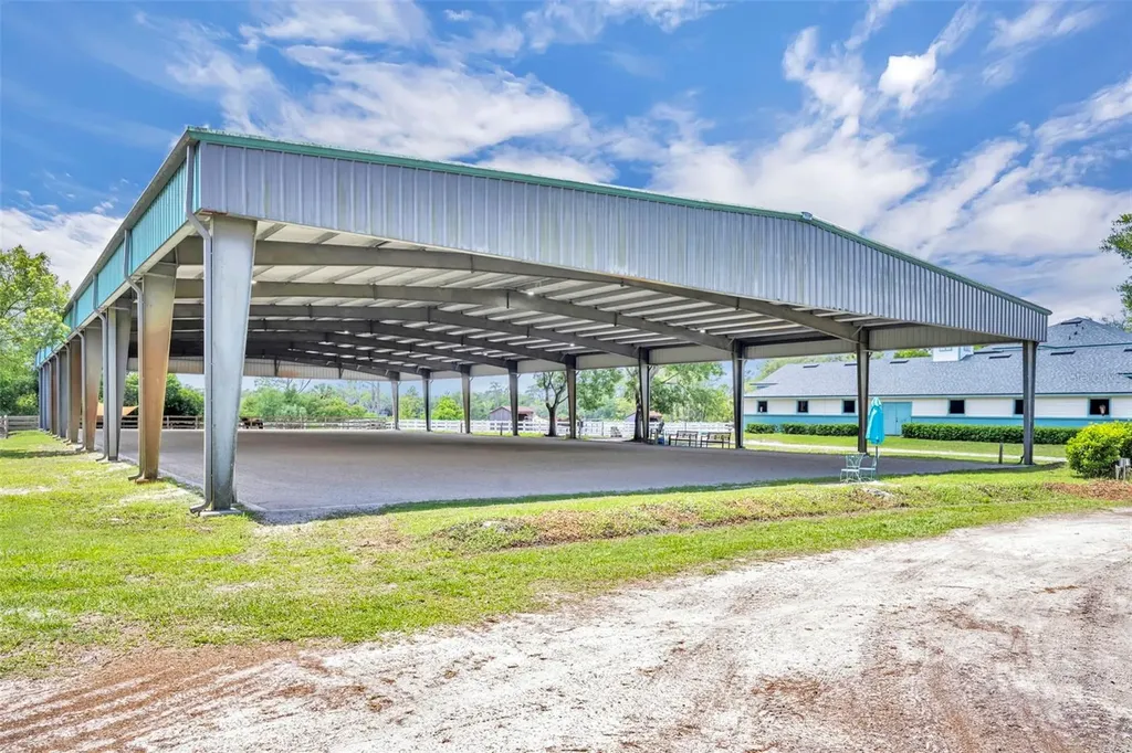 3287 N County Road 426 Geneva FL 32732