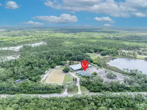3287 N County Road 426 Geneva FL 32732