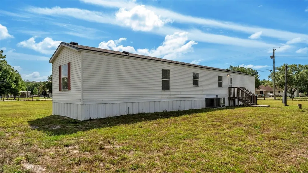 10120 Old Spanish Trail Polk City FL 33868