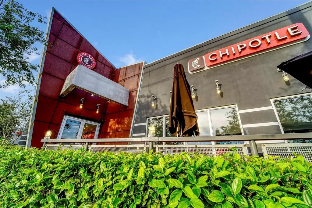 407 E Crystal Lake Street Orlando FL 32806