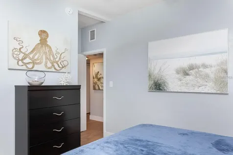 407 E Crystal Lake Street Orlando FL 32806