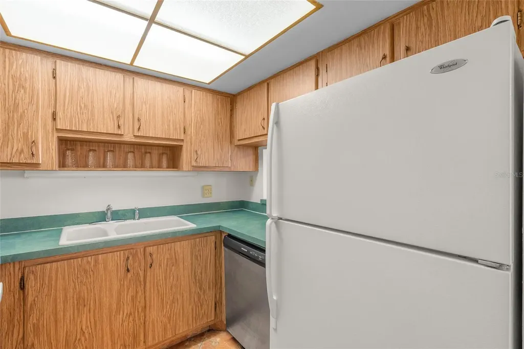 285 107th Avenue Treasure Island FL 33706