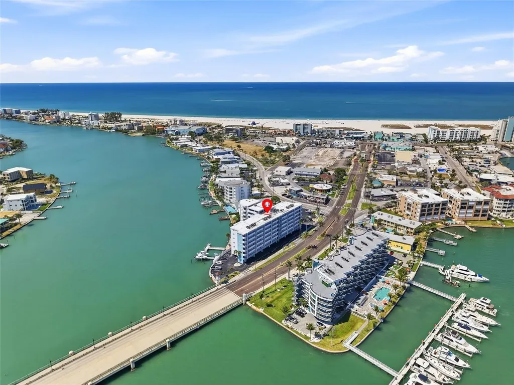 285 107th Avenue Treasure Island FL 33706