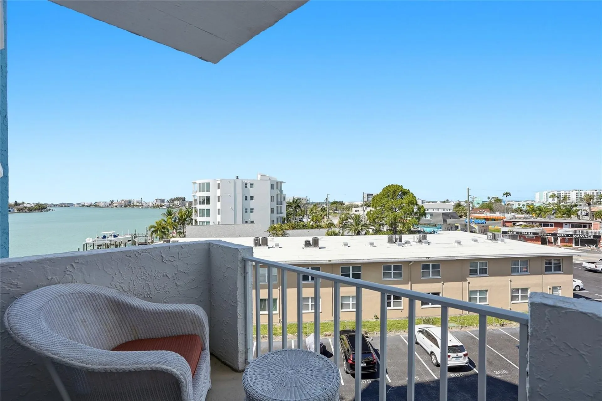 285 107th Avenue Treasure Island FL 33706