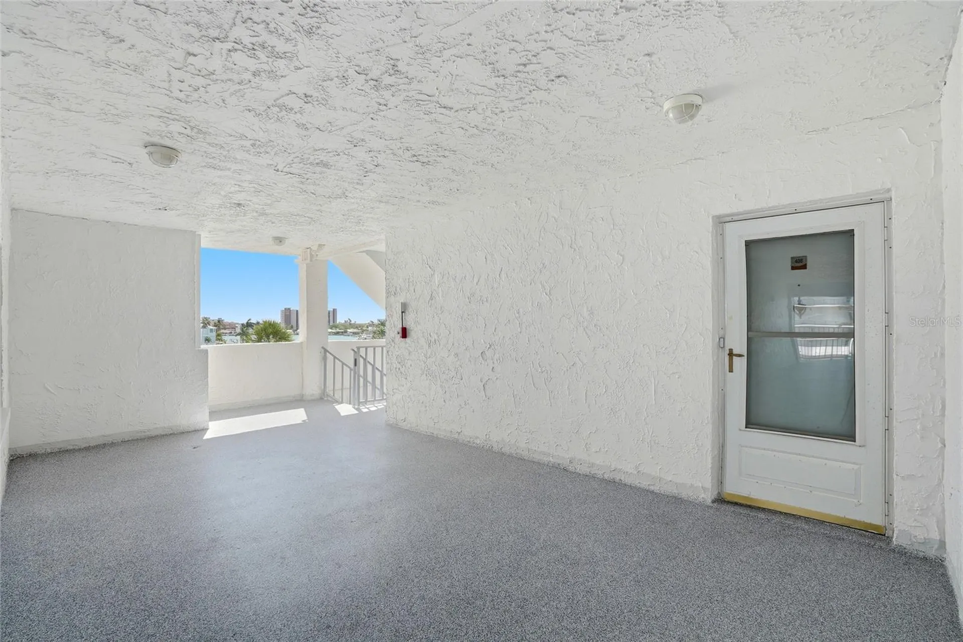 285 107th Avenue Treasure Island FL 33706