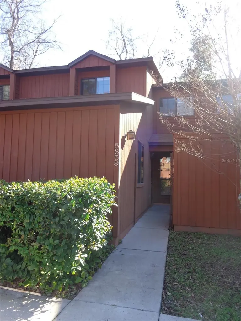 5859 SW 8th Place Gainesville FL 32607