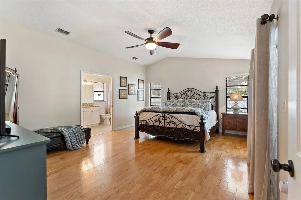 932 Yellow Rose Drive Orlando FL 32818