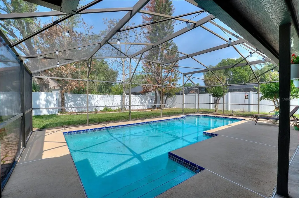932 Yellow Rose Drive Orlando FL 32818