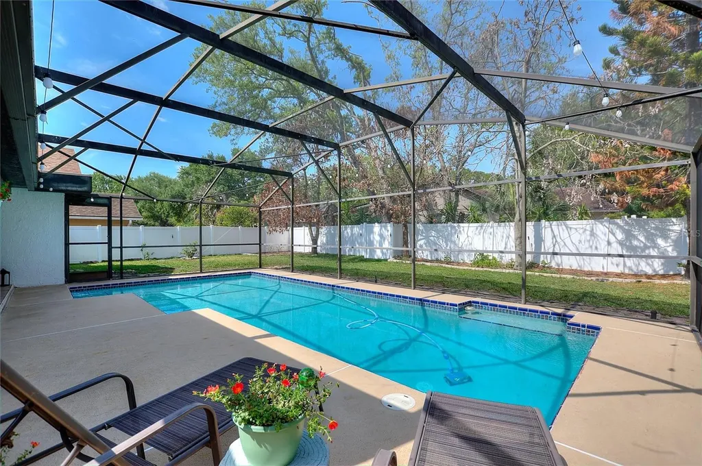 932 Yellow Rose Drive Orlando FL 32818