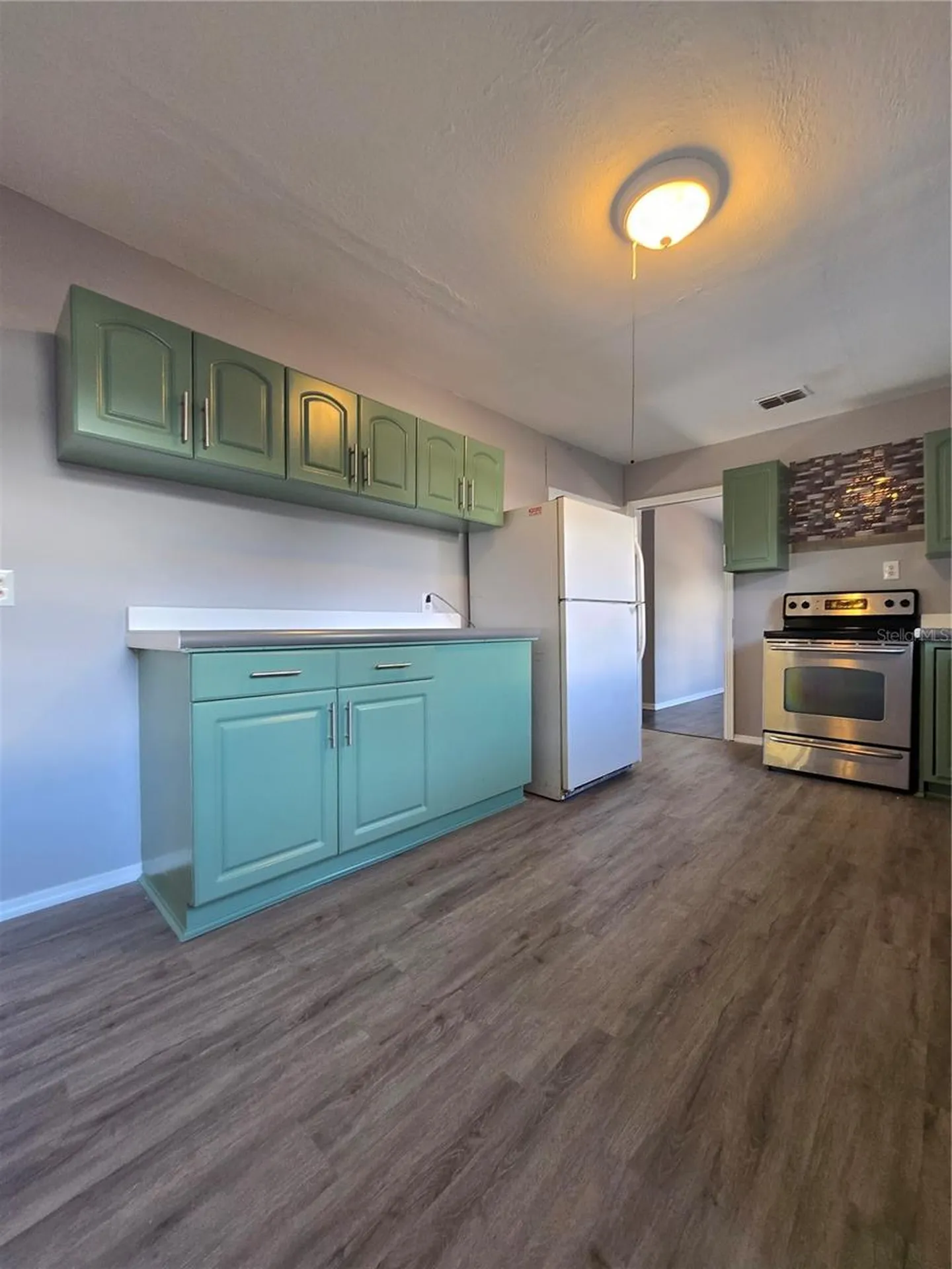 209 W Kirby Street Tampa FL 33604