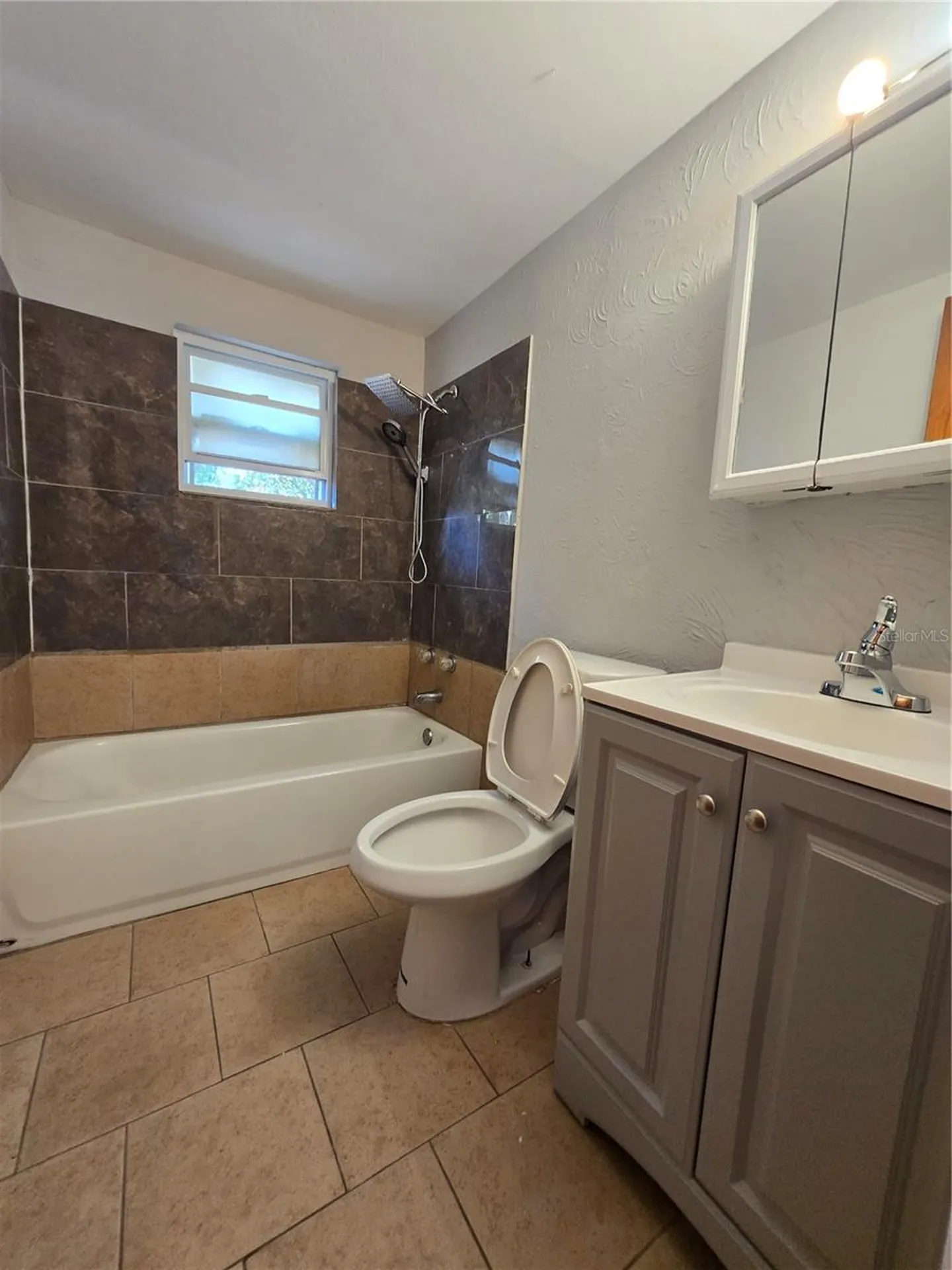 209 W Kirby Street Tampa FL 33604
