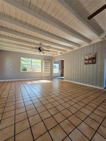 209 W Kirby Street Tampa FL 33604