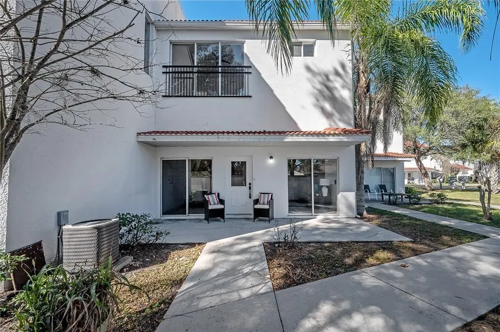 9417 Citrus Glen Place Tampa FL 33618