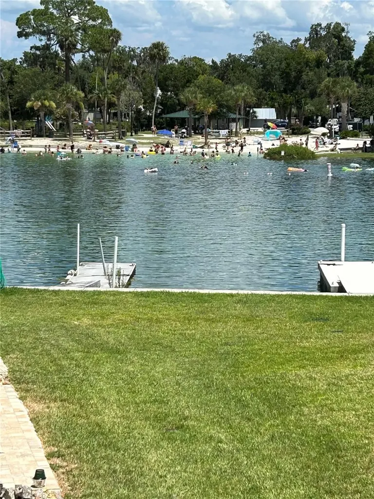 30 SE Valare Lane Crystal River FL 34429