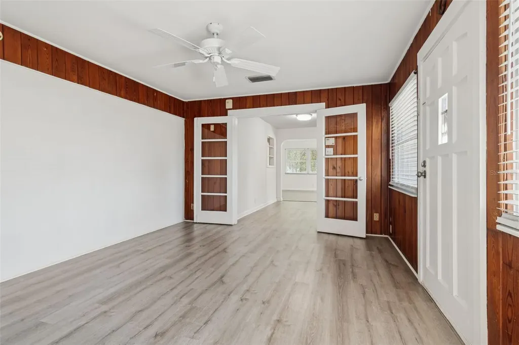 2900 49th Street N St Petersburg FL 33710