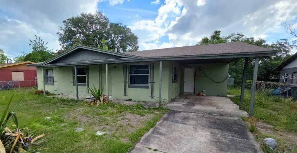 1029 S Gertrude Court Daytona Beach FL 32117