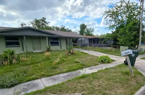 1029 S Gertrude Court Daytona Beach FL 32117