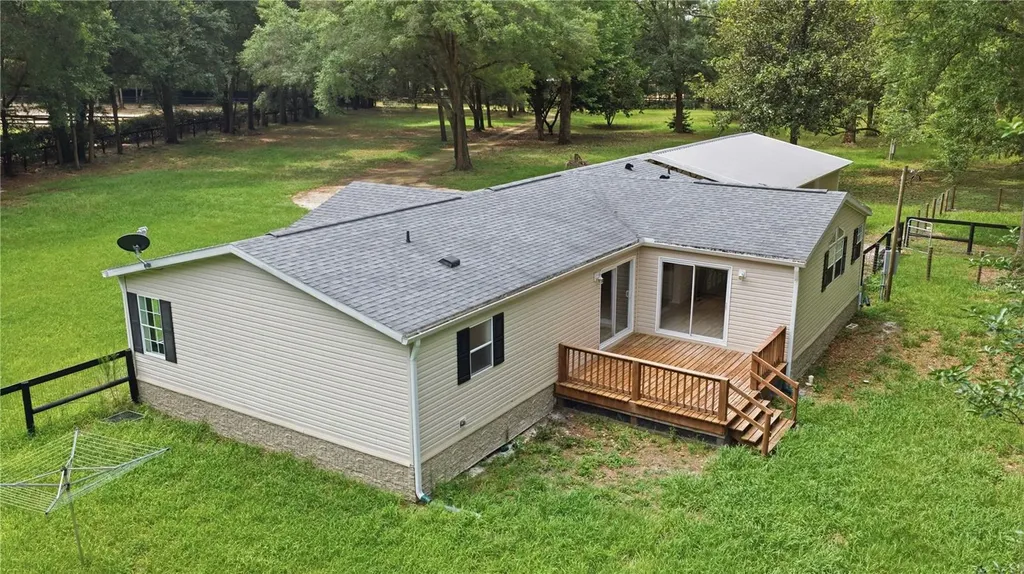 13250 NW 160th Avenue Morriston FL 32668