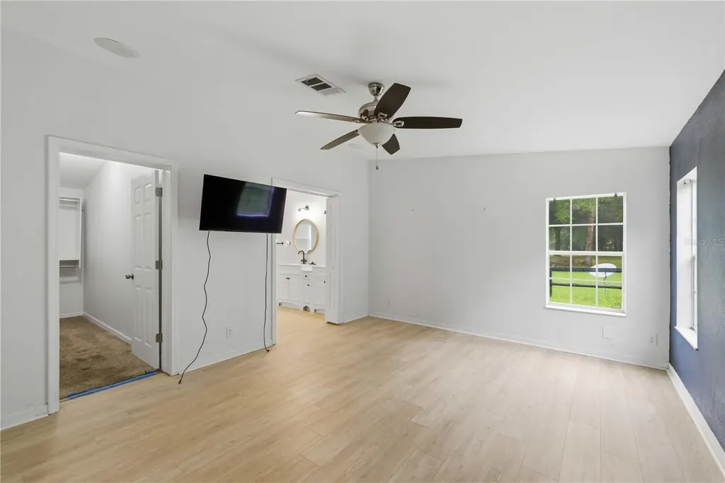 13250 NW 160th Avenue Morriston FL 32668