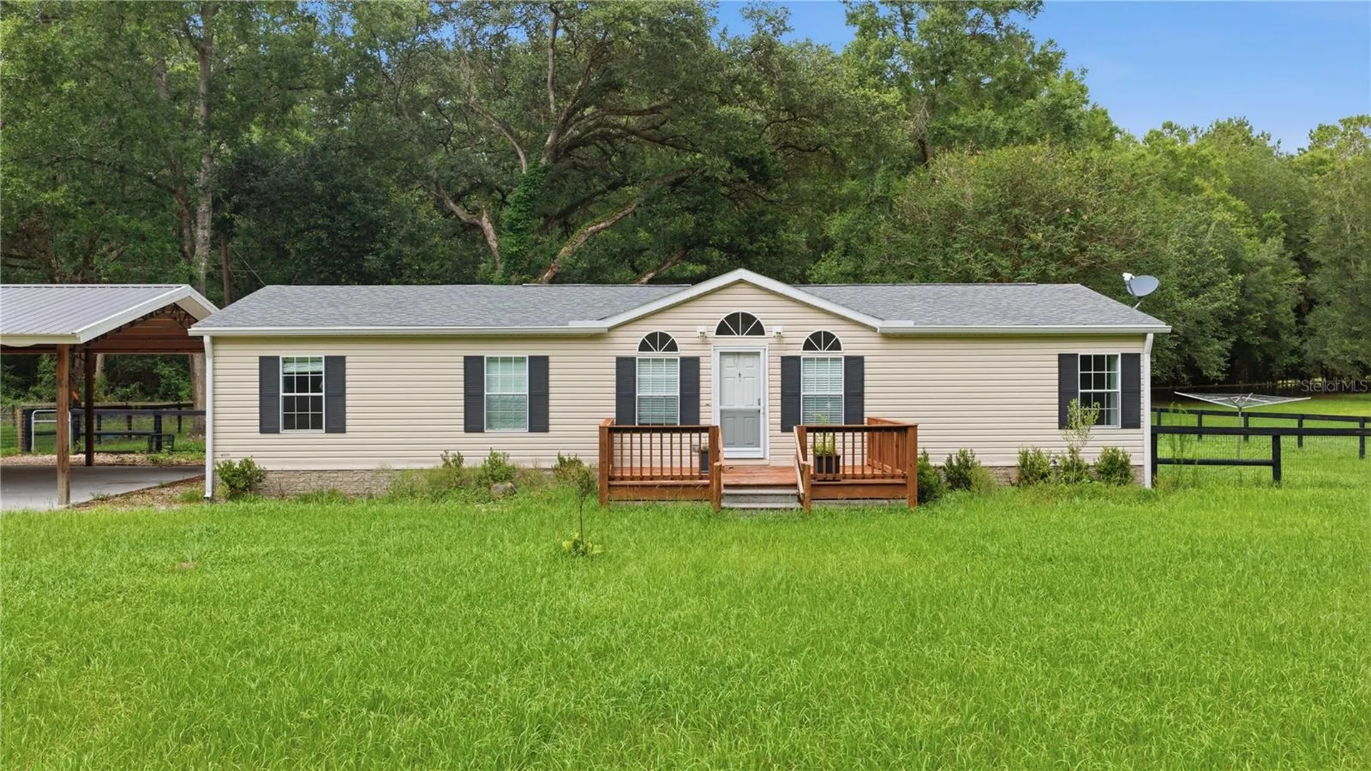13250 NW 160th Avenue Morriston FL 32668