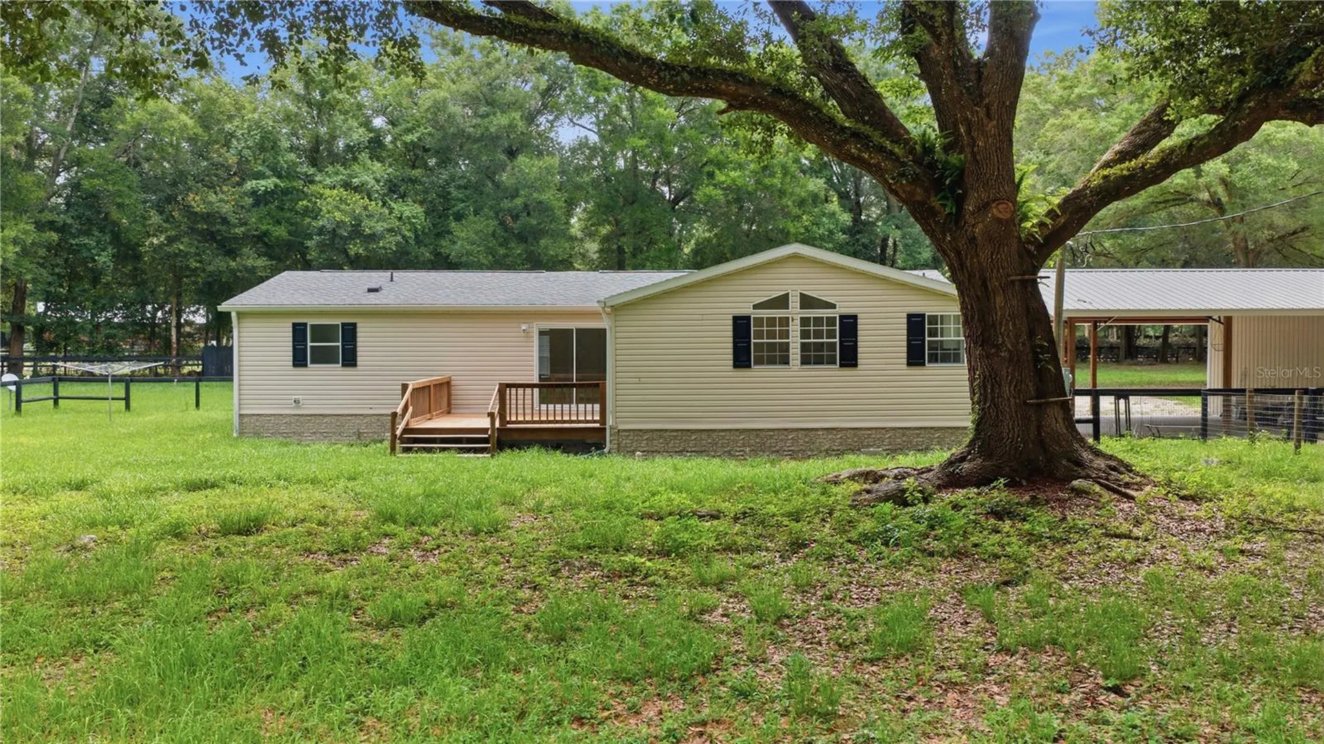 13250 NW 160th Avenue Morriston FL 32668