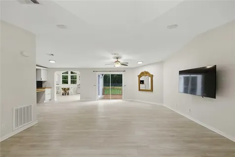 13250 NW 160th Avenue Morriston FL 32668