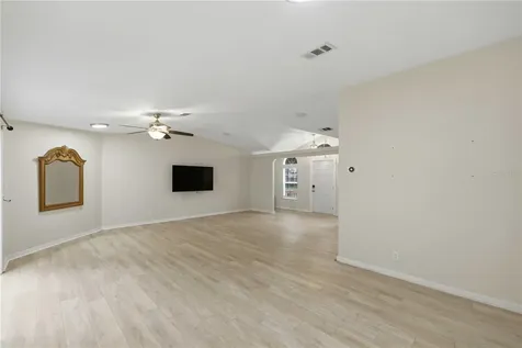 13250 NW 160th Avenue Morriston FL 32668