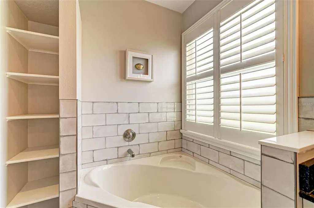 7102 Bluebell Court Lakewood Ranch FL 34202