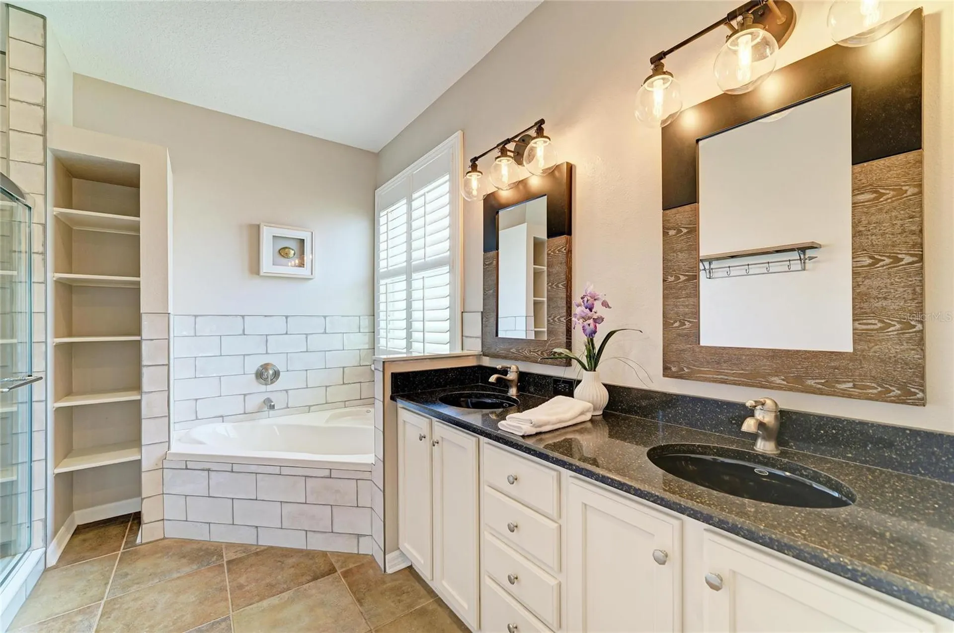 7102 Bluebell Court Lakewood Ranch FL 34202