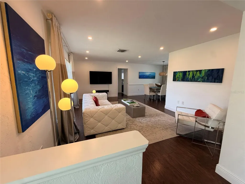 984 N Gondola Drive Venice FL 34293