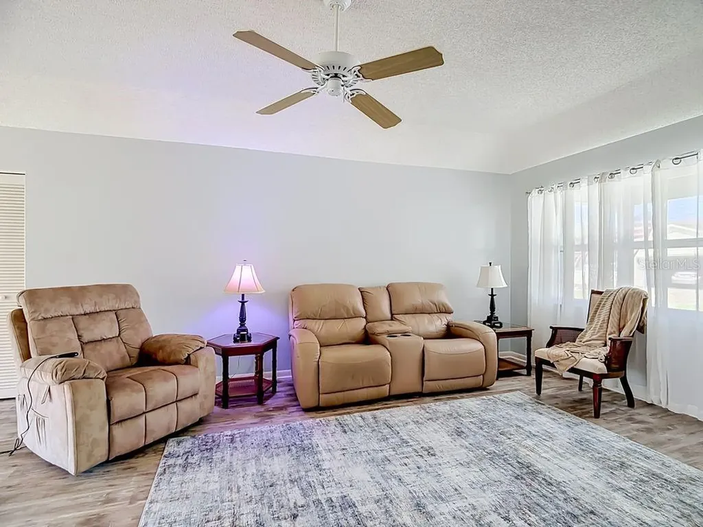 3123 Prairie Dunes Circle W Lakeland FL 33810