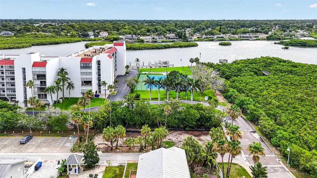 19109 2nd Street Indian Shores FL 33785