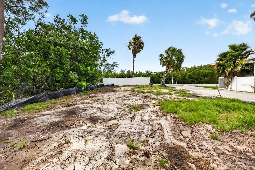 19109 2nd Street Indian Shores FL 33785