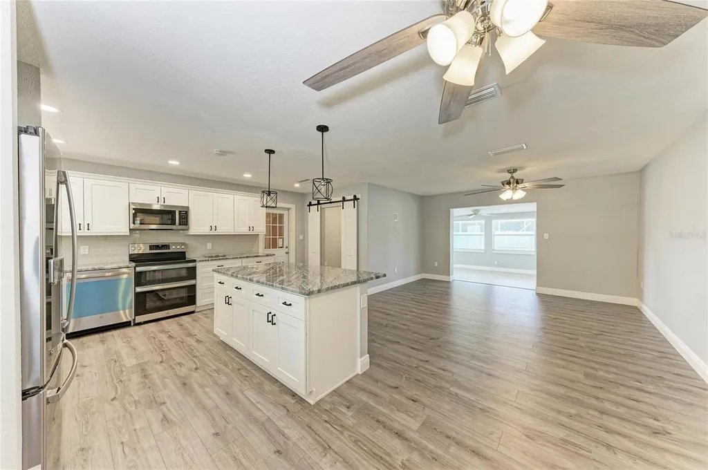 2401 10th Street W Palmetto FL 34221