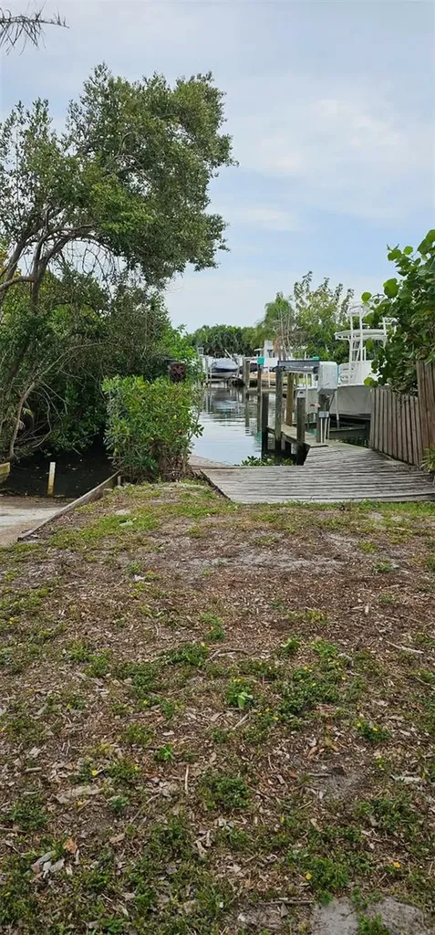 2401 10th Street W Palmetto FL 34221