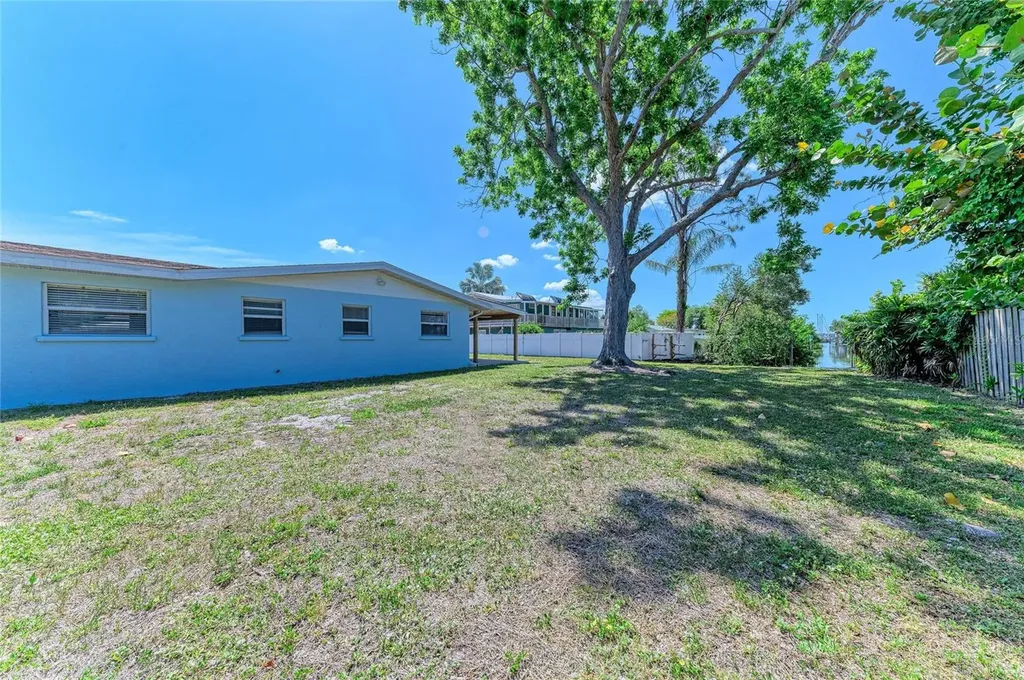 2401 10th Street W Palmetto FL 34221