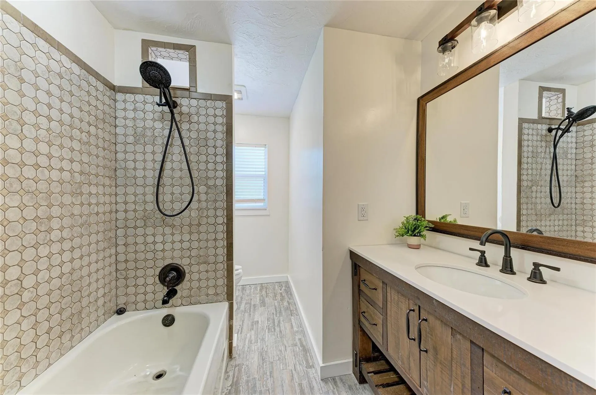 2401 10th Street W Palmetto FL 34221
